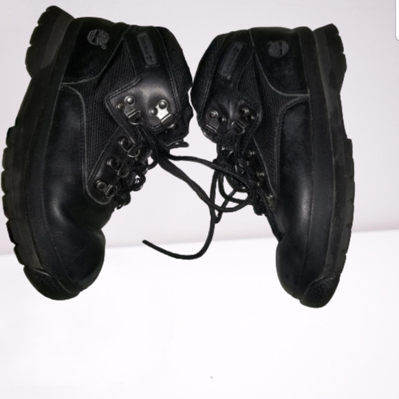 Big Boy Size 4 Black Leather Timberland Boots - Picture 3 of 8